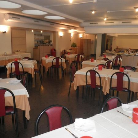 Hotel Selide Дезіо Екстер'єр фото