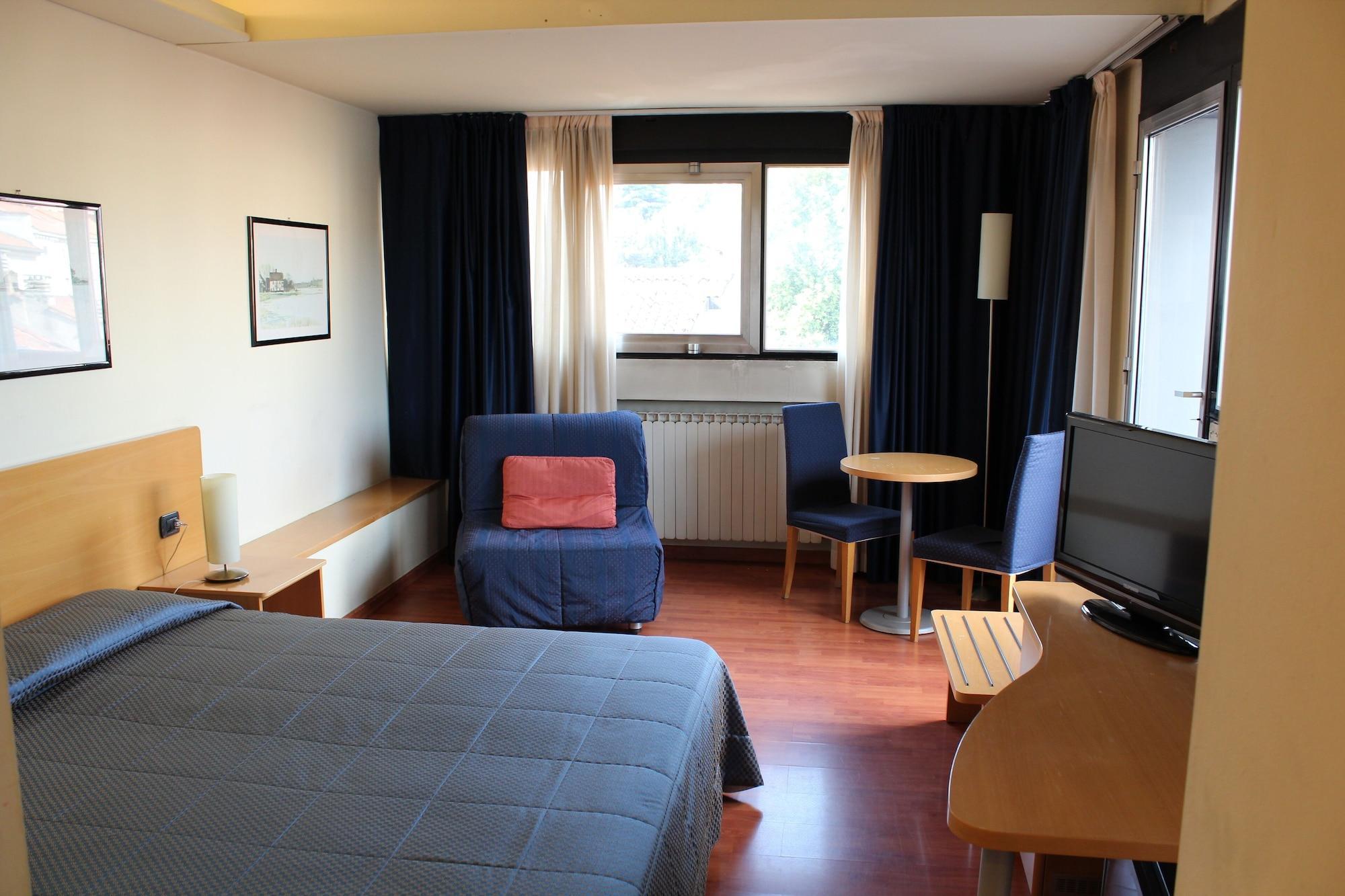 Hotel Selide Дезіо Екстер'єр фото