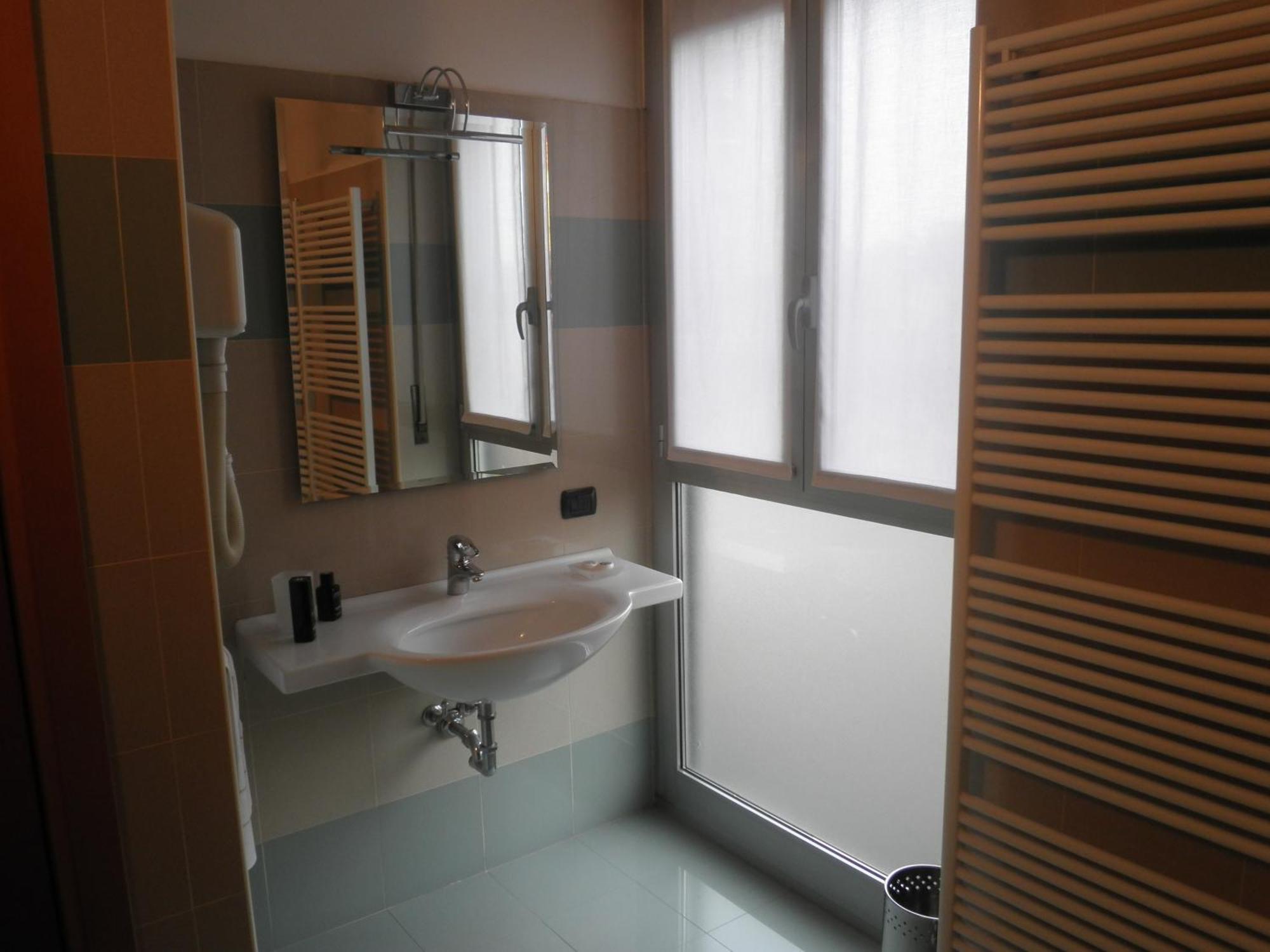 Hotel Selide Дезіо Екстер'єр фото