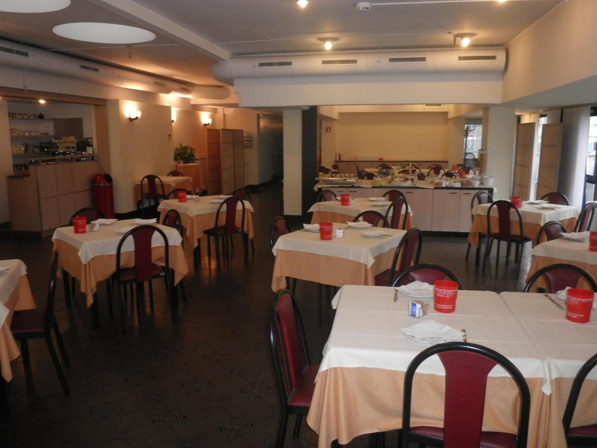 Hotel Selide Дезіо Екстер'єр фото