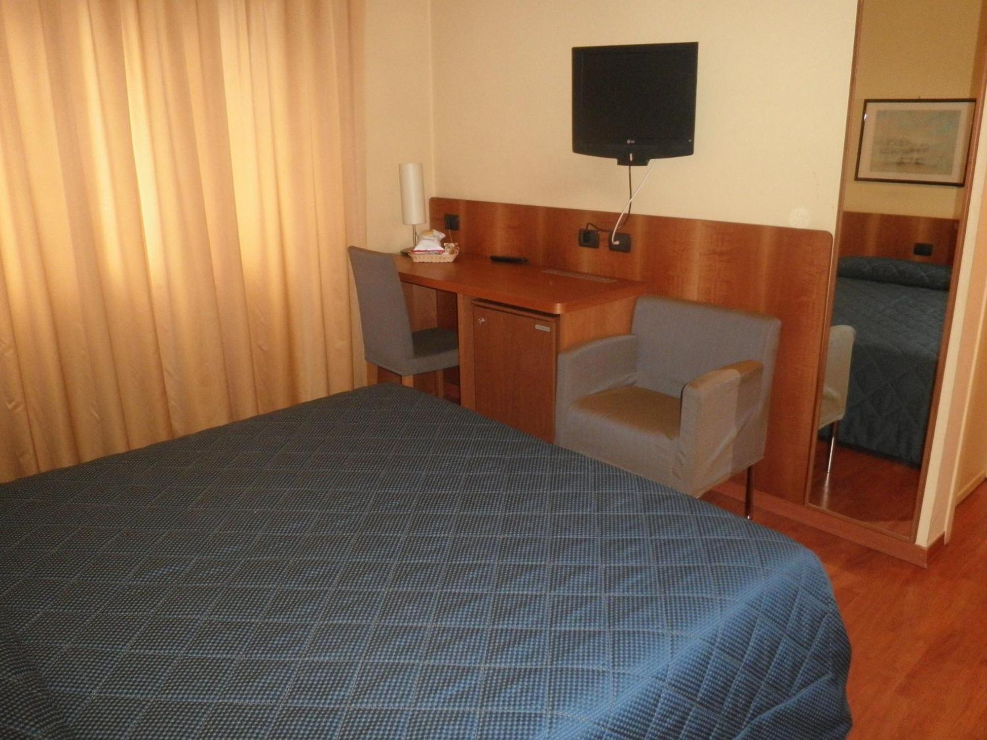 Hotel Selide Дезіо Екстер'єр фото